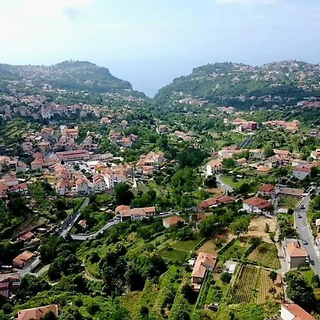 Coast2coast Alojamento de Acomodação e Pequeno-almoço Pianillo